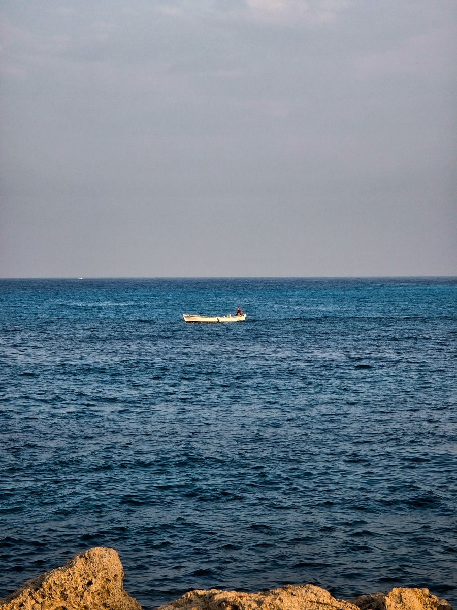 Weather forecasting in Lebanon be like : "Relative Humidity (RH) remains high", says the official report for Aug 14. Reality : RH is 36% for the second day in a row / there are no meteorologists forecating in #Lebanon. All are hobbiests at best / #heatwave