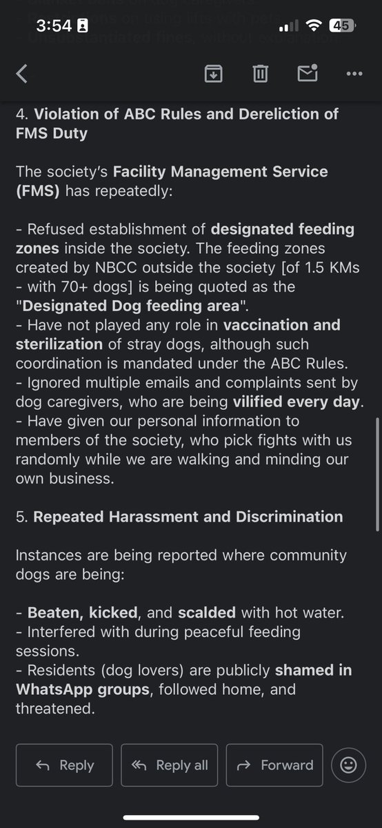 bubbinpyjamaz's tweet photo. @ASCAOAPH1 @noida_authority @CeoNoida This is a small display of how AOA treats dogs in our society. https://t.co/56U4sHepBF