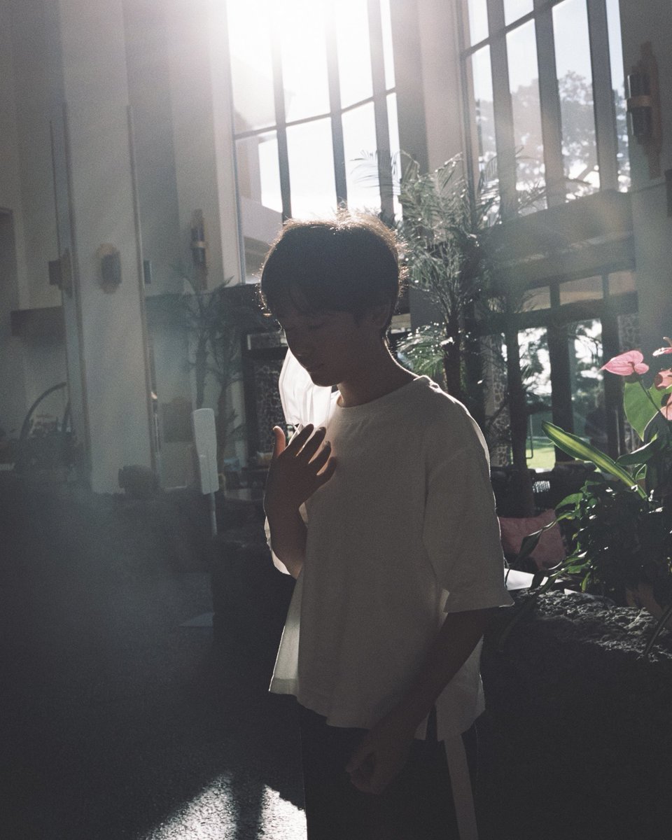 【お知らせ】
8/21（木）のスライドショーに参加します🐬✨
私は「この星の中」より未公開写真を含めたスライドを制作予定です！是非たくさんな方に見に来ていただけますと大変うれしい限りです！どうぞよろしくお願いいたします✨

*予約、詳細は下記へ
tppg.jp/long-season-sl…
⁡