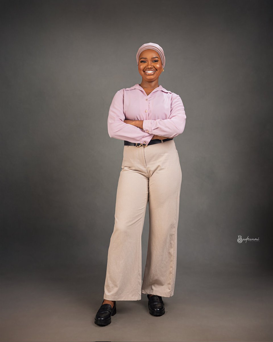 Quite recently, I decided to treat my brand like a client; with strategy, intention &amp; polish.✨

Meet Aishat Mofikoya, the Virtual Assistant who helps busy professionals create more time, structure and freedom in their day. 🤝