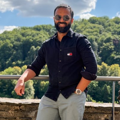 vicky4393's tweet photo. #NewProfilePic https://t.co/0j04TcNOeC