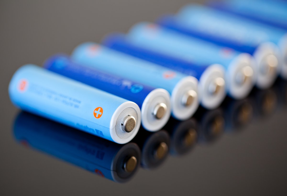 TechMinerals's tweet image. By 2030, the UK may need up to 40% of today’s global lithium supply (BGS/CMIC).

With demand for lithium and graphite set to grow exponentially, @TechMinerals meets the challenge via strategic exploration and industrial-scale battery recycling through @RecyclusGroup.

#lithium