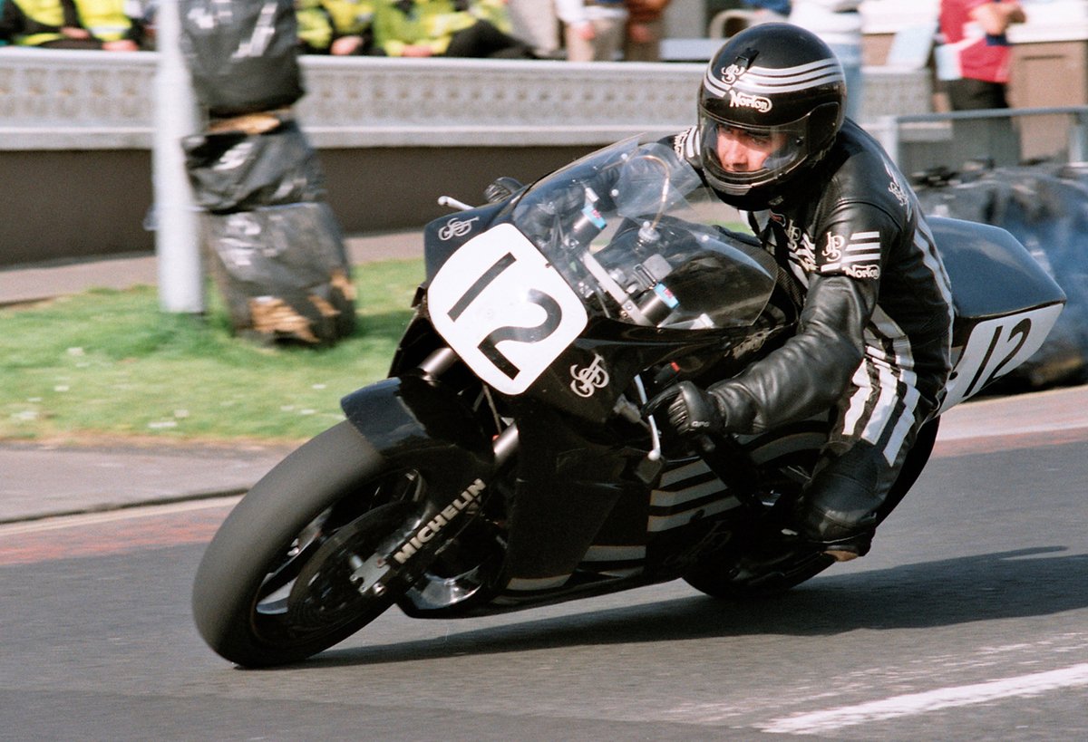 Isle of Man TT Races tweet media
