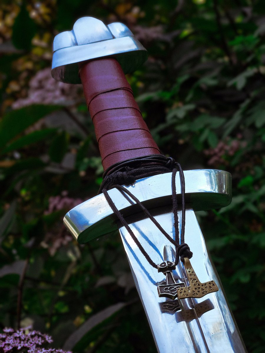 Happy Thor's day.
Hail Thor.