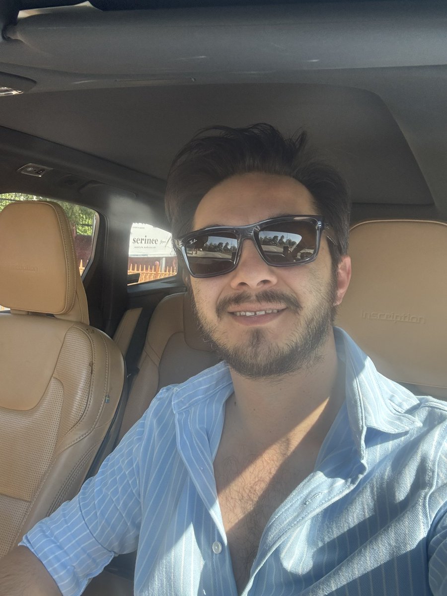 agulakar's tweet photo. Mutluluk parada değil miktarındadır. https://t.co/aSjwoqkJ4K