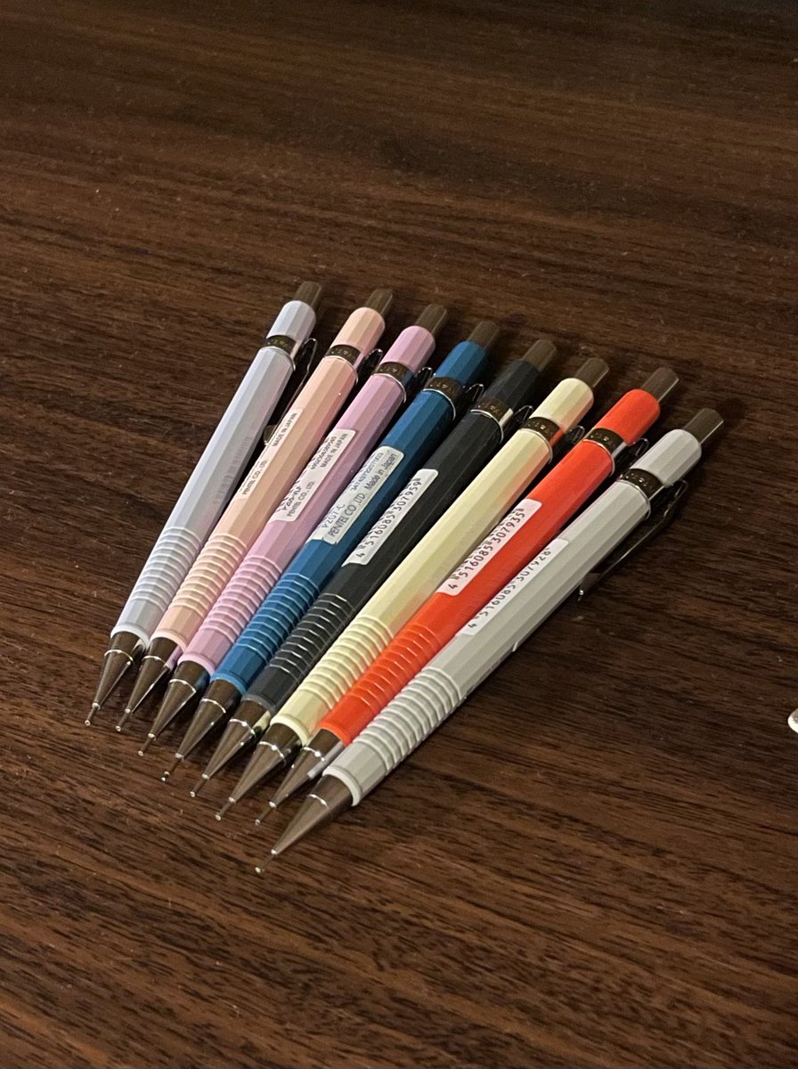 ぺん ページ♡⃜ Jay | Finally line drawing with Sakura pigma pen. | Instagram