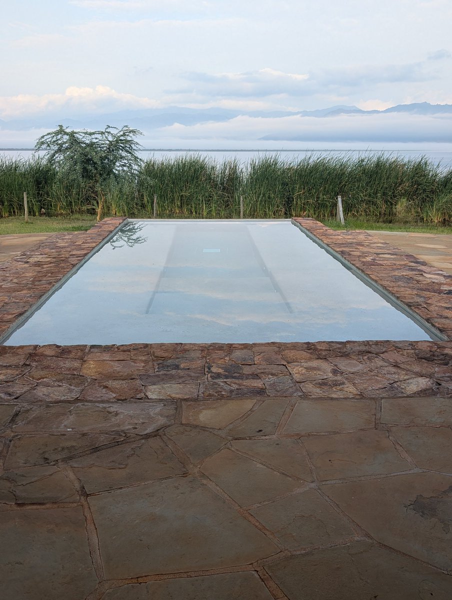 Unknown to many, the once popular KWS  L. Jipe public campsite is no longer PUBLIC. It is now under a "private developer".
While at it, another powerful "private developer" is CLAIMED that he wants the place to himself. The DRAMA!

#AlphaLandrover #overlandingKenya