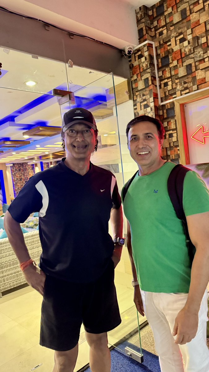 kumud999's tweet photo. Nice to meet Arjun Shrestha Dai &amp; Rajesh Hamal ji in Budhanilkantha Kathmandu https://t.co/bmJQOnS050