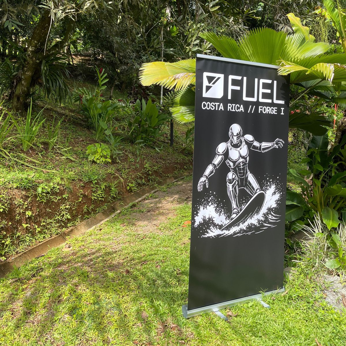 simplylabs_xyz's tweet photo. We've landed at #FuelForge in Costa Rica! 🇨🇷

Here to connect with builders, learn what they’re creating, and help shape the future of @fuel_network.

Three weeks of innovation, collaboration and building on Fuel. ⛽️ https://t.co/FasacPoJLS