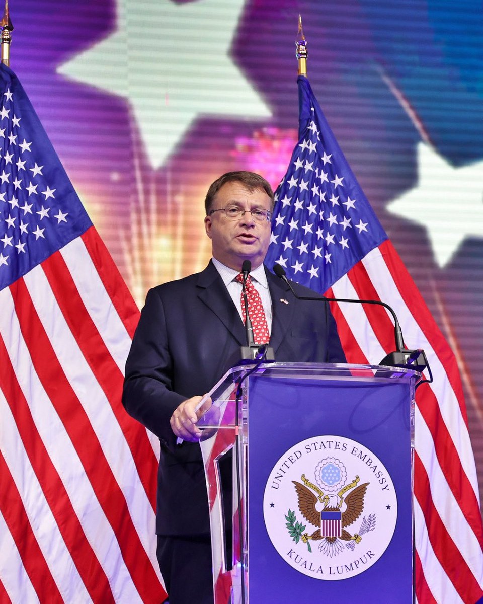 During the recent Independence Day reception, Ambassador Edgard Kagan underscored the strength of the U.S.–Malaysia 🇺🇸🤝🇲🇾 partnership, commended Malaysians contributing to a better future, and reaffirmed both nations’ shared commitment to advancing freedom, peace, and