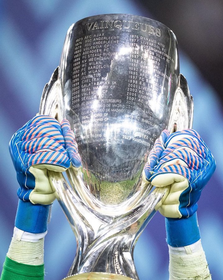 Só podes dar RT se o nome do teu clube está aqui 👀💙