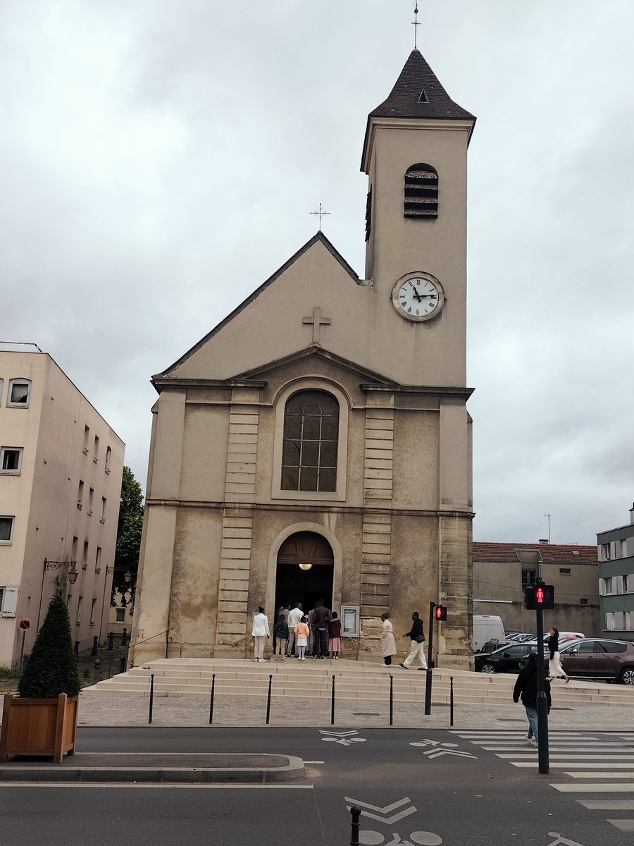 SebastienFoy's tweet photo. Mon Eglise. Mon pilier. Mon repère.

Eglise Saint Nicolas du Bourget

#foichretienne #lebourget #culte https://t.co/fJVvcefjdA