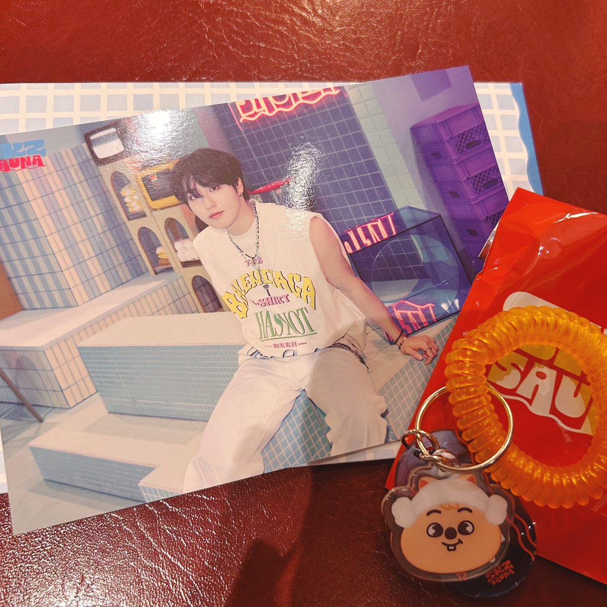 straykids 中華一直娱 yizhiyu 当選者限定 バンチャン　チェキ 🐺아이코🐺 on X: 