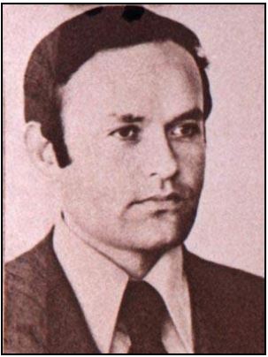 -Gazeteci Adem Yavuz 51 yıl önce Rumlar tarafından Kıbrıs'ta şehit edildi....
-Rumlar onun gerçekleri aktarmasına yaralı olarak kaldırıldığı hastanede dahi tahammül edemediler...
-Meslektaşımıza, saygı, minnet, rahmet ve hürmetle....