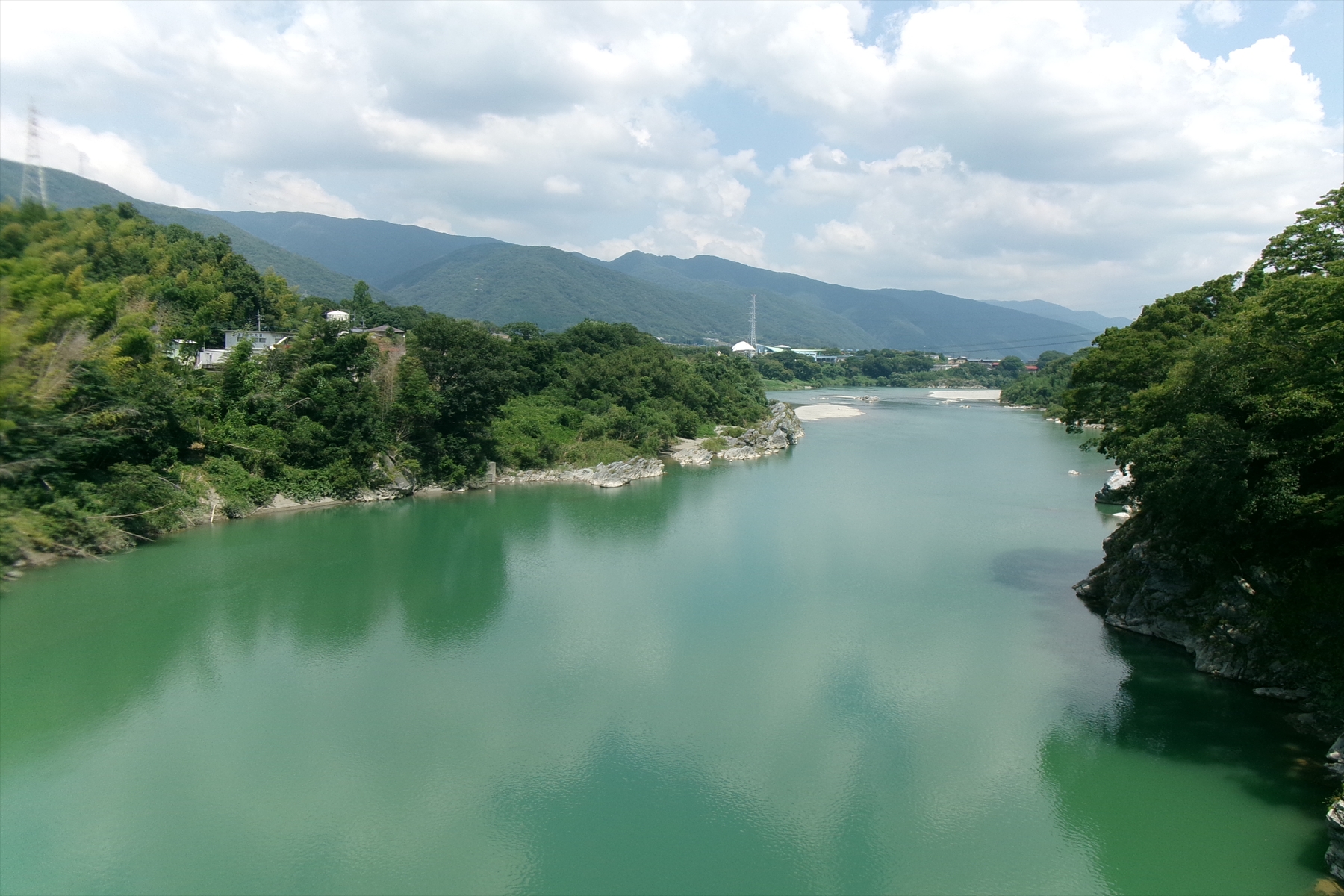 No.2【紀の里の川風景】 只見線 早朝の風景 – 川霧に浮かぶ | いろどりの鉄道風景