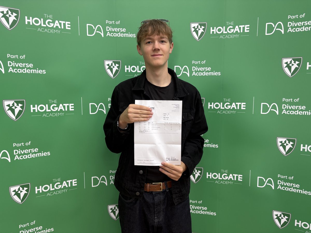 Congratulations to Jake, who is heading to the <a href="/unilincoln/">University of Lincoln, UK</a> to study photography.
Wishing you the best of luck for the future!
