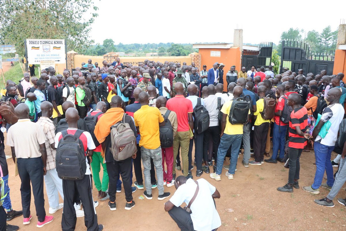 BandiVan's tweet photo. @MODVA_UPDF recruitment continues in Northern Uganda, in the districts of Dokola and Amolatar, with 50 successful applicants in Dokolo and 63 successful applicants in Amolatar.
#SecurityUg ๐บ๐ฌ https://t.co/cllx5rPt7P