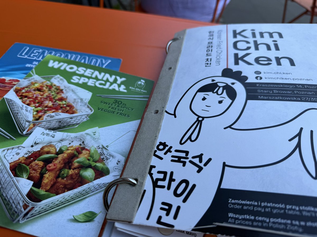 Tomasz Onyszko (@tonyszko) on Twitter photo Korzystając z wizyty w pobliskim NFZ… czas spełnić obietnicę i zostawić <a href="/jakubtepper/">Jakub Tepper 🇯🇵✈️🎮🍙🍛</a> trochę tokenów 😂🖖 Korzystając z wizyty w pobliskim NFZ… czas spełnić obietnicę i zostawić <a href="/jakubtepper/">Jakub Tepper 🇯🇵✈️🎮🍙🍛</a> trochę tokenów 😂🖖