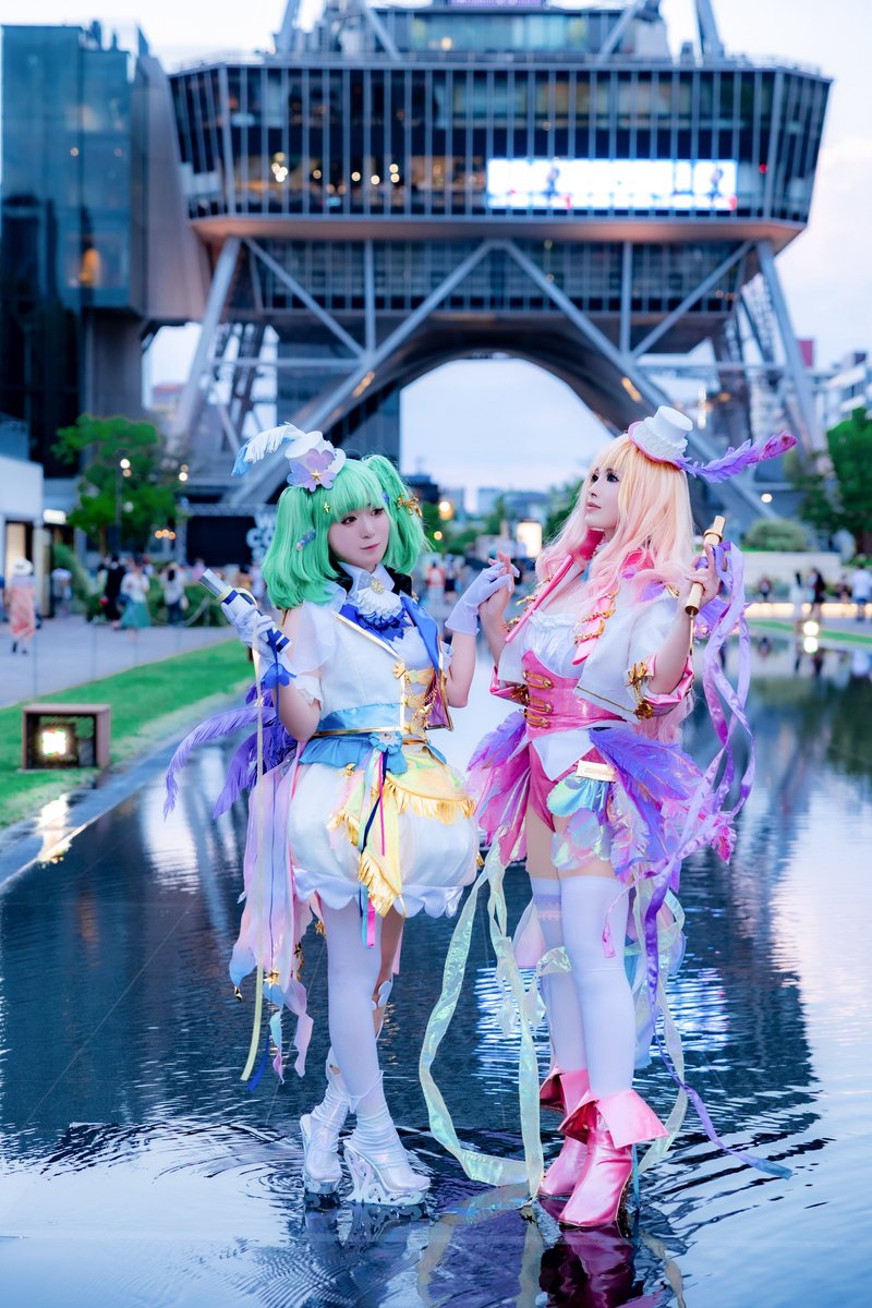 no_0000007's tweet photo. #cosplay

💘🪽

　　　　　マクロスF
シェリル・ノーム 💫 ランカ・リー
　～ Anniversary Stage Ver. ～

　　　　　　　　　　　　　　　💚🪽

#コスサミ #コスサミ2025  #WCS2025 https://t.co/aRoH2kFbcy