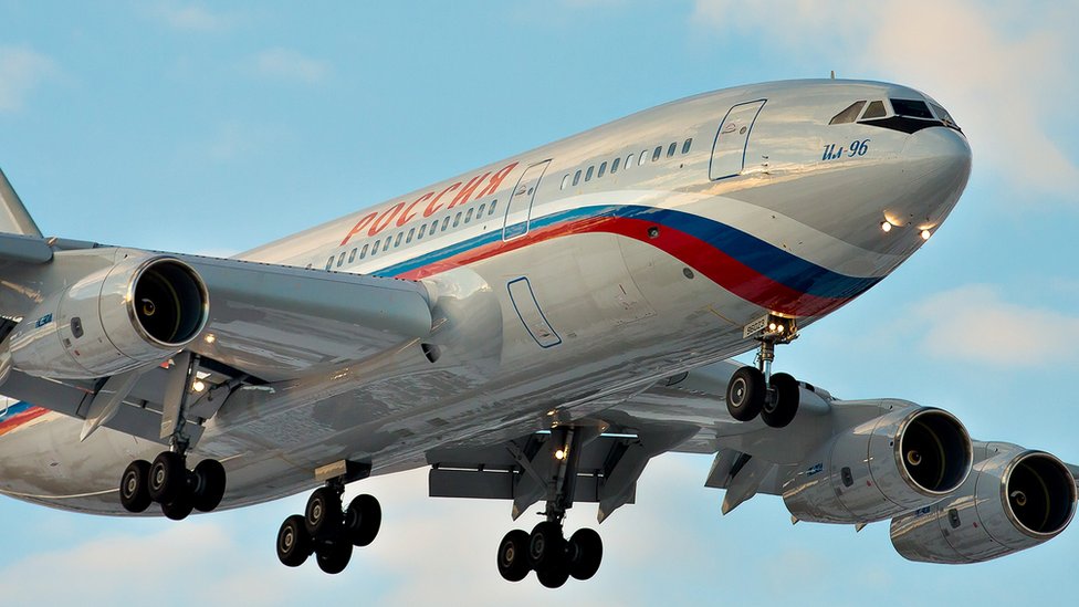 A Russian “cocaine” plane is heading to the US

An Il-96 from the Rossiya Special Flight Squadron, tail number RA-96023 — the same aircraft infamous for its role in the 2018 “cocaine case” — has departed Moscow for Anchorage.

According to Flightradar24, it will arrive in Alaska