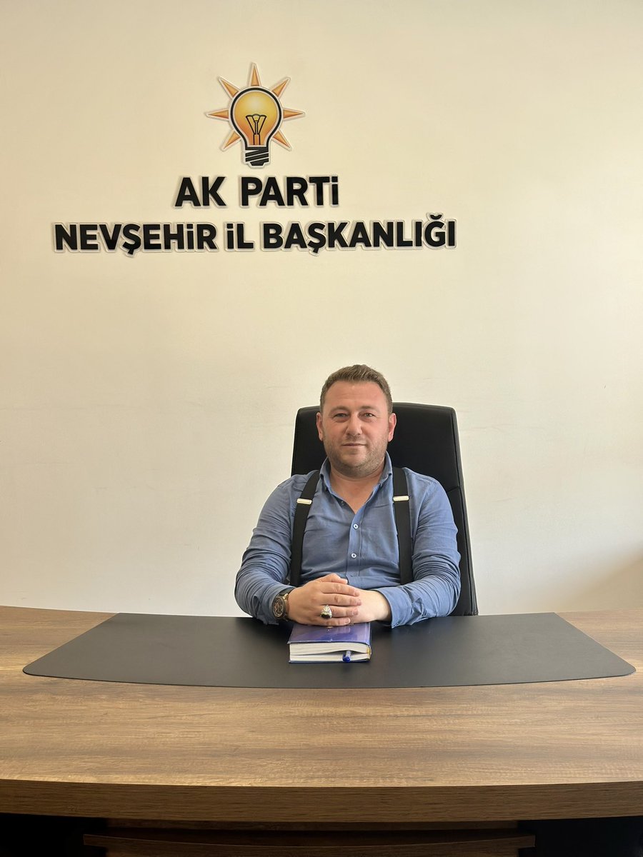 Murat ÇOPUR (@mcopurr) on Twitter photo Böylesi anlamlı bir günde #Nöbet'imizin başında , #24Yıl'dır milletimizin hizmetindeyiz. #Elhamdulillah
#14Ağustos2001
#14Ağustos2025
💪🏻💐
<a href="/RTErdogan/">Recep Tayyip Erdoğan</a>
<a href="/Akparti/">AK Parti</a>
<a href="/akpartinevsehir/">AK Parti Nevşehir</a>
<a href="/av_mfa/">Muhammed Feyzi Aygün</a>
<a href="/MvSuleymanOzgun/">Süleyman Özgün🇹🇷</a>
<a href="/EmreCaliskan_50/">Emre ÇALIŞKAN</a> Böylesi anlamlı bir günde #Nöbet'imizin başında , #24Yıl'dır milletimizin hizmetindeyiz. #Elhamdulillah
#14Ağustos2001
#14Ağustos2025
💪🏻💐
<a href="/RTErdogan/">Recep Tayyip Erdoğan</a>
<a href="/Akparti/">AK Parti</a>
<a href="/akpartinevsehir/">AK Parti Nevşehir</a>
<a href="/av_mfa/">Muhammed Feyzi Aygün</a>
<a href="/MvSuleymanOzgun/">Süleyman Özgün🇹🇷</a>
<a href="/EmreCaliskan_50/">Emre ÇALIŞKAN</a>