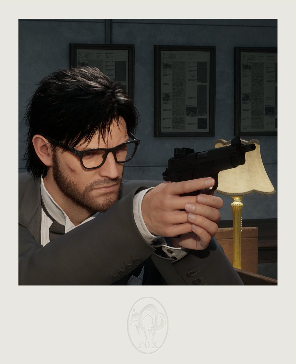 Complete your missions in style with a tuxedo. 🫡

The “Glasses” Face bonus Item from the Sneaking DLC Pack has a unique marking if you look closely 👀

#MGSDelta #MetalGearSolid
