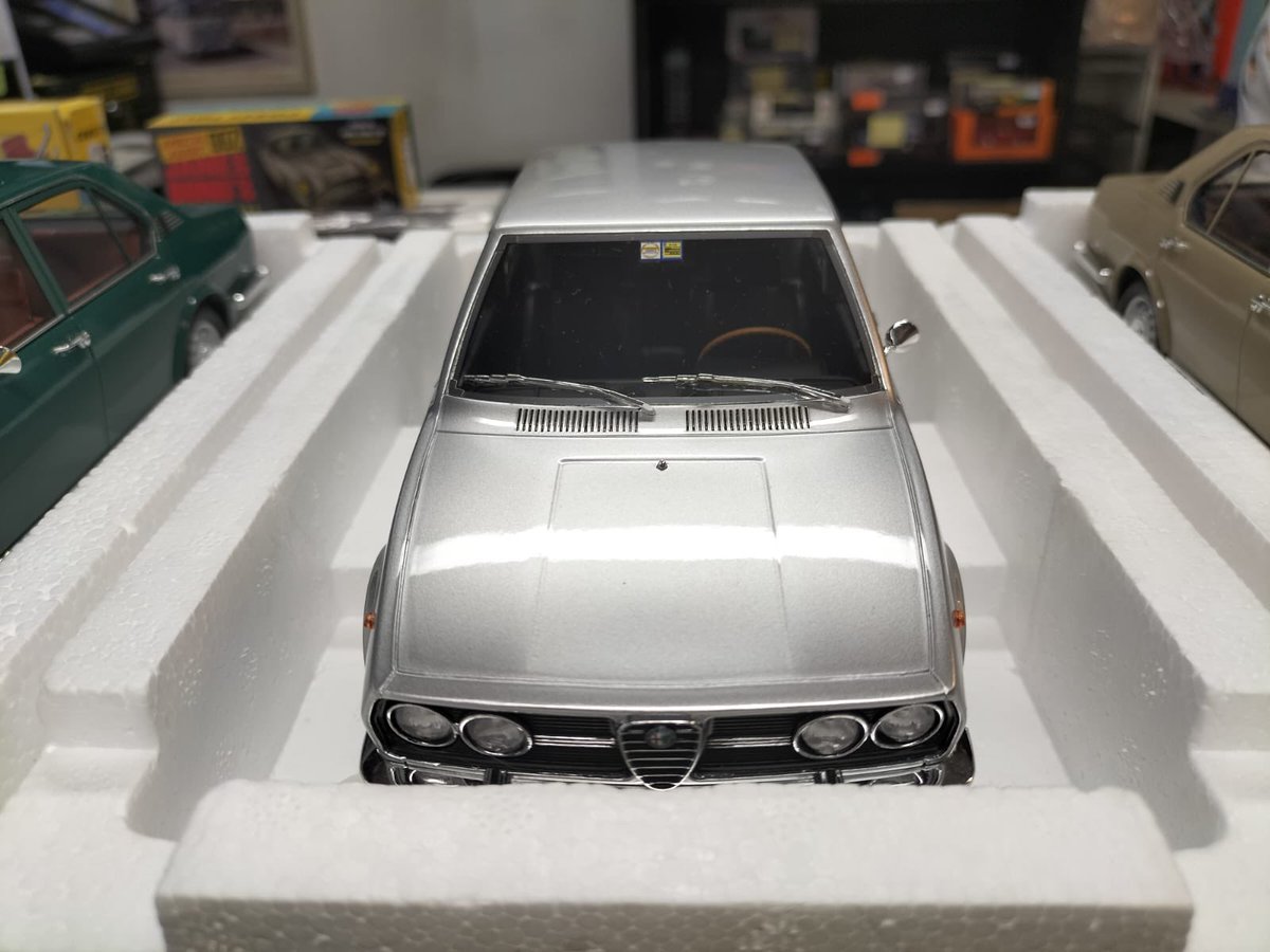 cars_tiny's tweet photo. Alfetta ne abbiamo? Tutte fuori catalogo... le Laudoracing che tutti desiderano si trovano da Tiny Cars! Accorrete! Finisconooo! #tinycars #alfaromeo #alfaromeoalfetta #raremodel #raritá #scala118 #model https://t.co/OtJcqQVIHy
