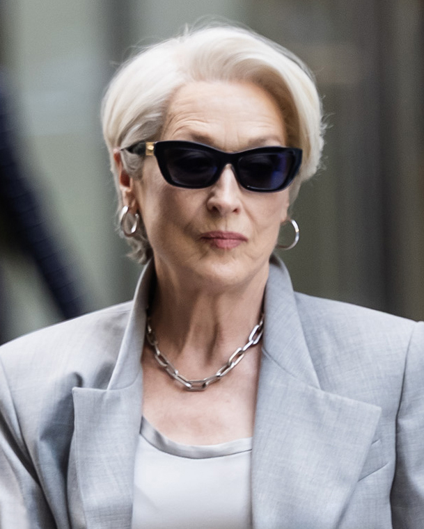 jimmychoo's tweet photo. Meryl Streep wearing the Solene sunglasses while filming 'The Devil Wears Prada 2' in New York City

Styled by Molly Rogers

Discover now in-store and at https://t.co/Xm5Zp4UWG0

#JimmyChoo https://t.co/lWZO2FtFqS