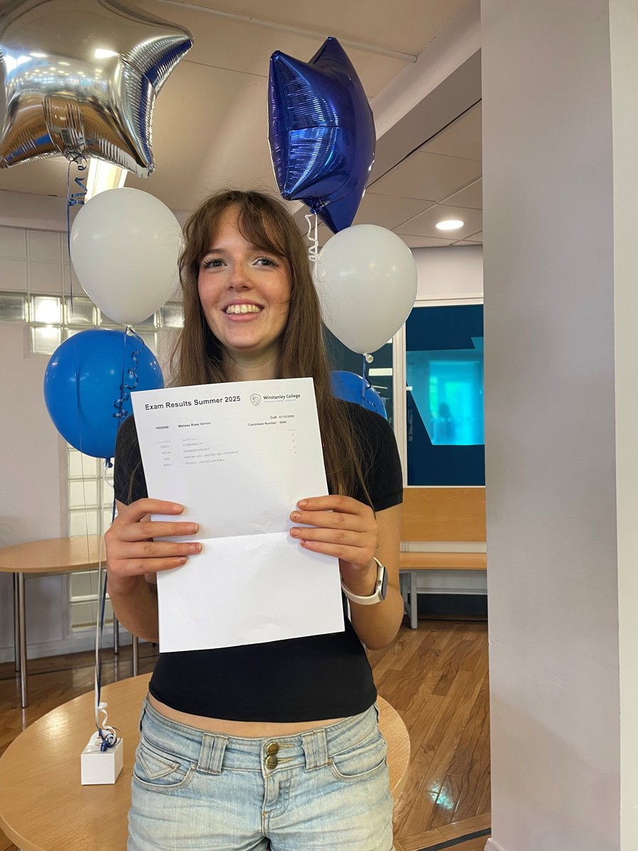 winstanleycoll's tweet photo. Congratulations to Melissa Verron from @RainfordHigh who achieved an amazing A, A, A and A* in History, Politics, Economics and EPQ and is going onto study Law at @NottinghamUni

An amazing achievement! https://t.co/WFWYYyEebO