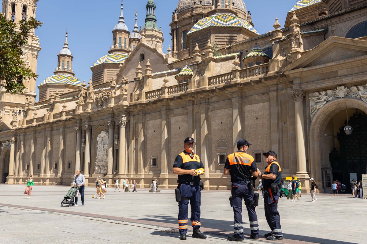 Hoy viernes se reactiva la alerta por ola de calor, hasta el domingo 17AGO, en función del desarrollo de las temperaturas.
ℹ️🌊Las piscinas municipales reducen el precio de la entrada individual y los voluntarios de Protección Civil vigilarán los parques y espacios abiertos.