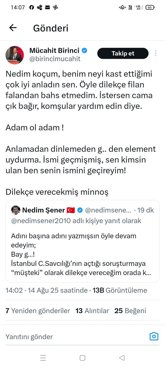 Ahahaha, AKP'nin televizyon televizyon dolaştırıp, 24 saat tivit attırdığı kadrolu trolleri birbirine girmiş, çekirdekleri aldık keyif izliyoruz!