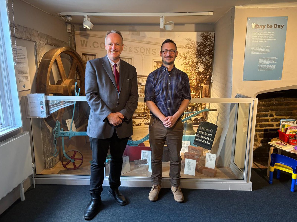 Neil Hudson tweet media