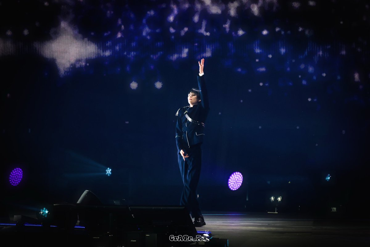 im_GRAPE_r's tweet photo. HANBI 🦈 SMT in tokyo
250810

#HANBI #한비 #SMTR25 #SMTOWN https://t.co/nmc4qGDIFO