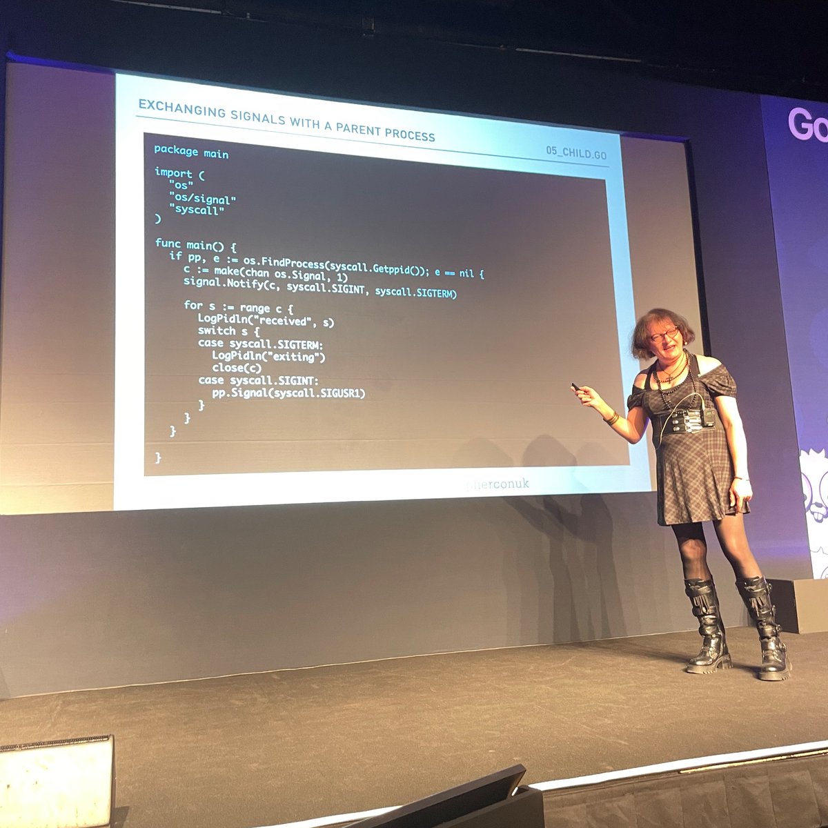 Daniela Petruzalek (@danicat83) on Twitter photo Kickstarting <a href="/gopherconuk/">GopherCon UK</a> with <a href="/feyeleanor/">Eleanor McHugh</a> telling all the things you shouldn’t do with Go in *nix!
Very interesting talk as usual! #golang Kickstarting <a href="/gopherconuk/">GopherCon UK</a> with <a href="/feyeleanor/">Eleanor McHugh</a> telling all the things you shouldn’t do with Go in *nix!
Very interesting talk as usual! #golang