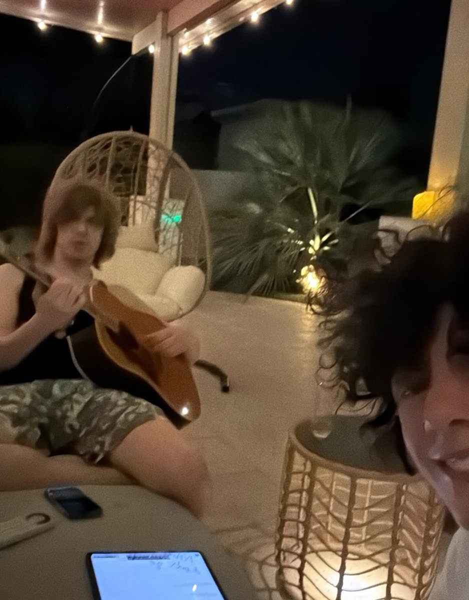 LP France Officiel tweet media