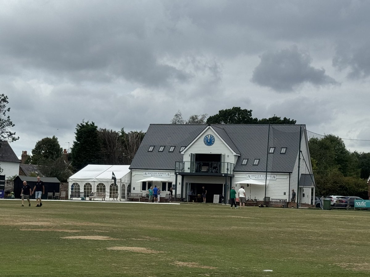 Long journey yesterday, passing Stonehenge and stopping off at Winchester for a cuppa ☕️ Today #SussexOver70s v #CornwallOver70s at Slinfold CC #roadtrip 🏏 #vanlife 🚐