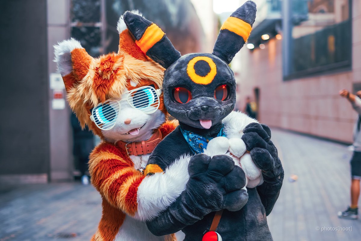look at these two they’re so soft and cute aaasjcieicjsncjsk 🥺🥺

// ft. <a href="/Kitzen_Waffles/">Waffles</a> &amp; <a href="/LexyBytes/">Lexy 🔜 Megaplex</a> //