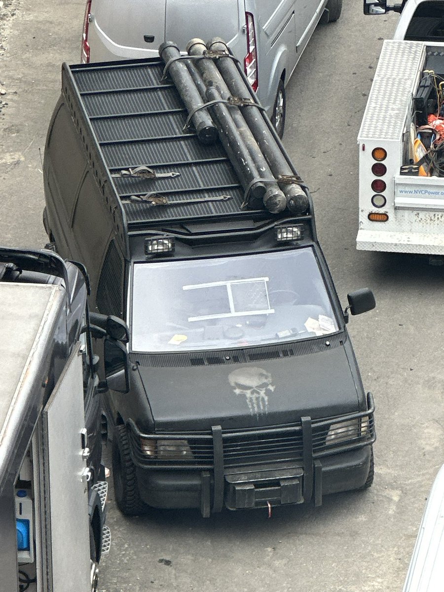 spideyupdated's tweet photo. The Punisher van on the set of #SpiderManBrandNewDay!

[@possiblyspidey_] https://t.co/fJAlnNklyr