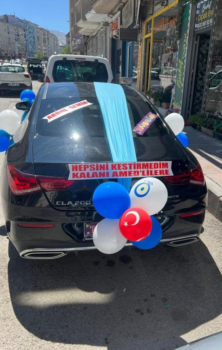 Erzurum'da klasik bir sünnet aracı 😀