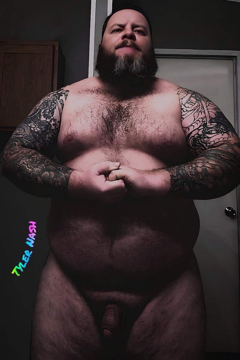 The celtic bear!

onlyfans.com/celtic_bear