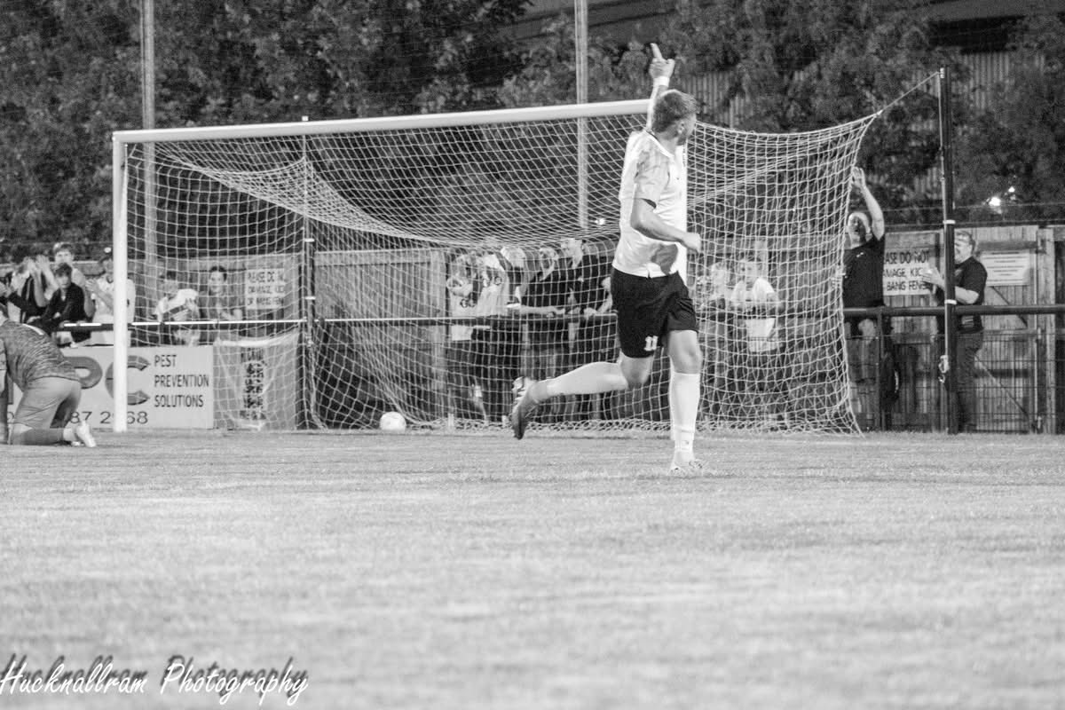 Brad Wells tweet media