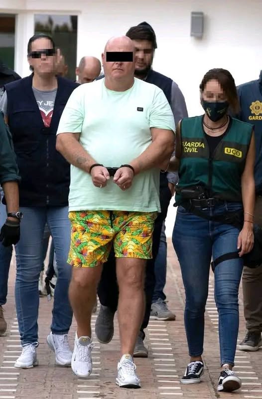 Dutch police have arrested Israeli Major General 📷 Shitan Shaul commander of the Armored Corp this morning on charges of committing war crime in Rafah. Charges were brought forward by a human rights organization as he was spotted enjoying his summer vacation on The Hague beach.