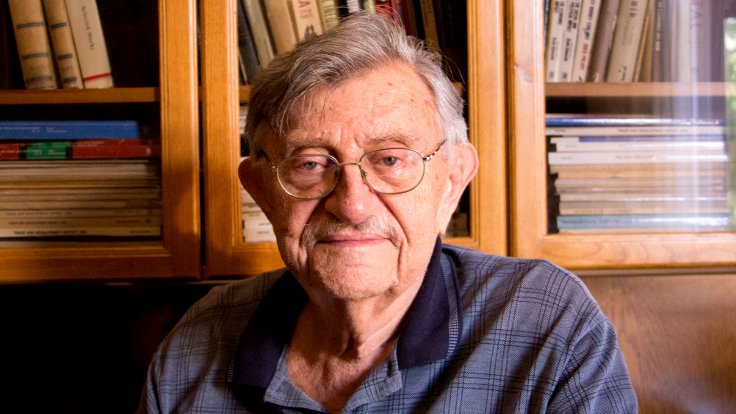 Korkut Ağabey (Boratav), çoğunluk gözünde Korkut Hoca, uluslararası bir ödüle layık görüldü. World Association for Political Economy (WAPE-Dünya Ekonomi Politik Birliği), Batılı ve Çinli Marksist iktisatçıların ortak kuruluşu. 2025 Marksist Ekonomi ödülünü ona verdi. Onurumuzdur.
