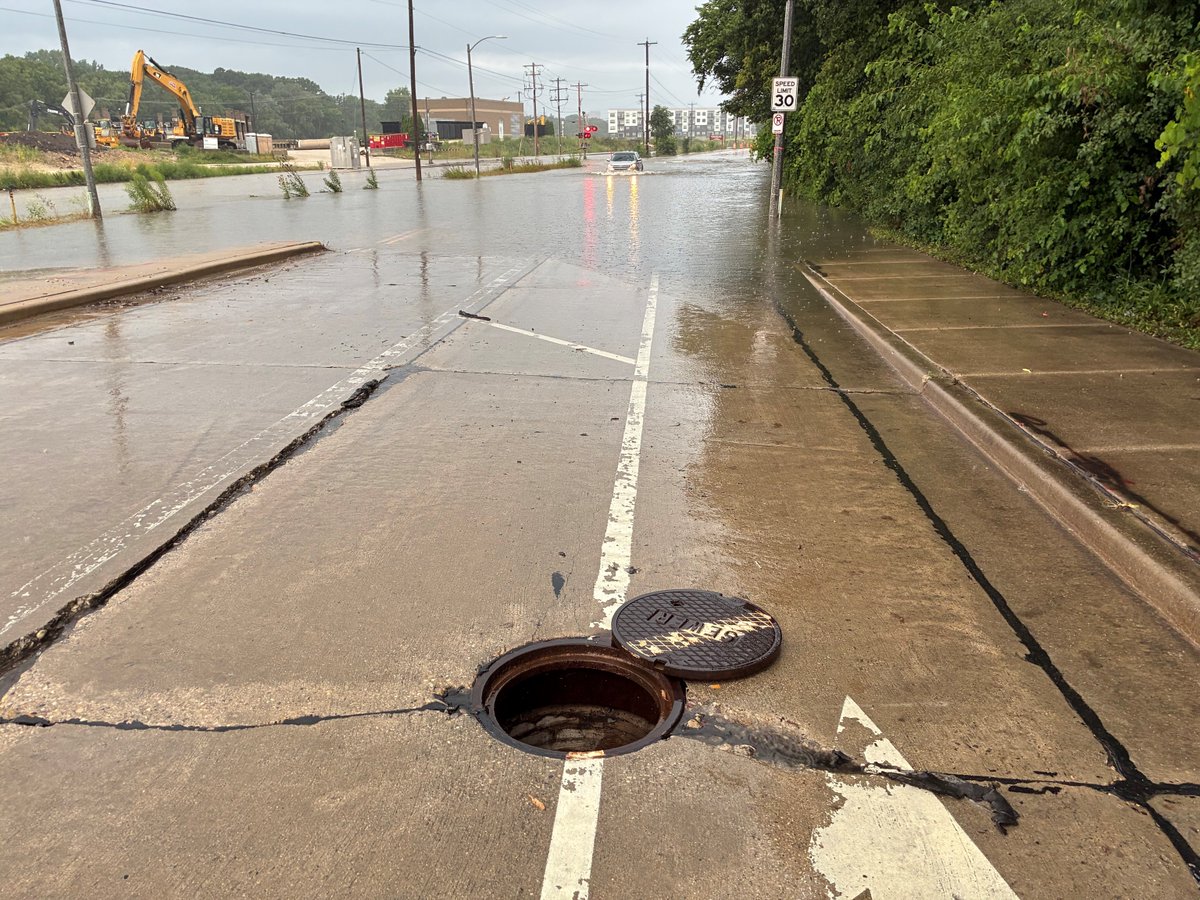 Never walk through flooded areas, and please do not remove manhole covers! Removing them could result in basement backups for nearby neighbors as well as create a serious safety risk for drivers and pedestrians. 

If you see a missing manhole cover, report it to MMSD immediately