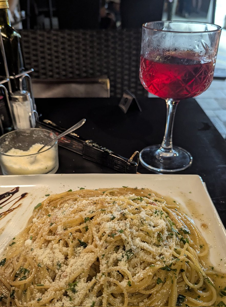 onyks666's tweet photo. In Italy eating good every day 🍝 and you better believe my piggies are paying for it all.
That's right, keep working hard so I can reap the rewards🧚🏻‍♀️ https://t.co/g0gyLAS58j