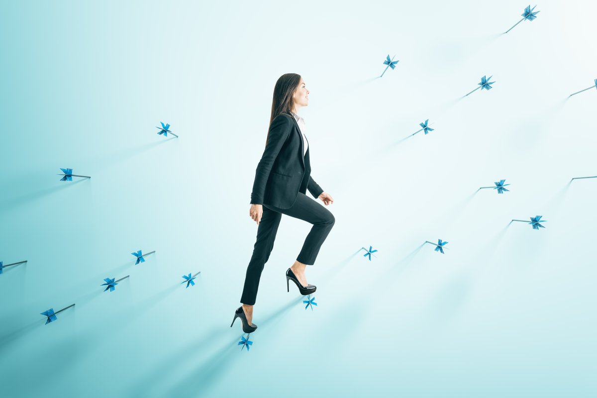 Goals_Coach's tweet photo. Move Up! https://t.co/n1drVrxYlY https://t.co/SH7nM4wK1n