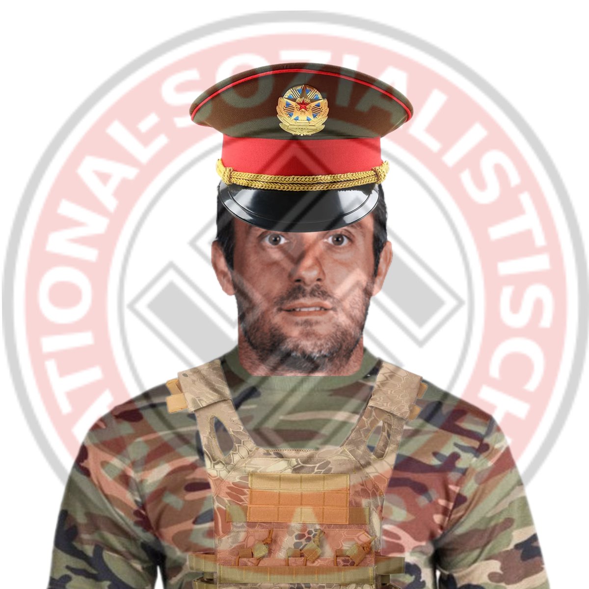 🚨 Se une al cuerpo técnico del sadismo militar 🪖<a href="/ErikLamela/">Erik Manuel Lamela</a>, un guerrero vietnamita. Guido Bonini nuestro capitán general, le pondrá a los jugadores de la plantilla los vídeos de Lamela presionando en las eliminatorias de Budapest como guión a seguir.

Bienvenido <a href="/ErikLamela/">Erik Manuel Lamela</a>🔪