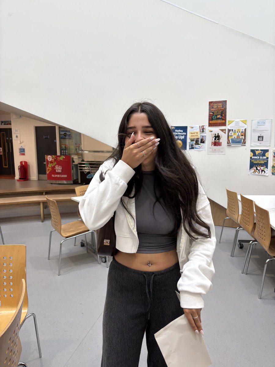 Oasis Hadley Sixth Form tweet media