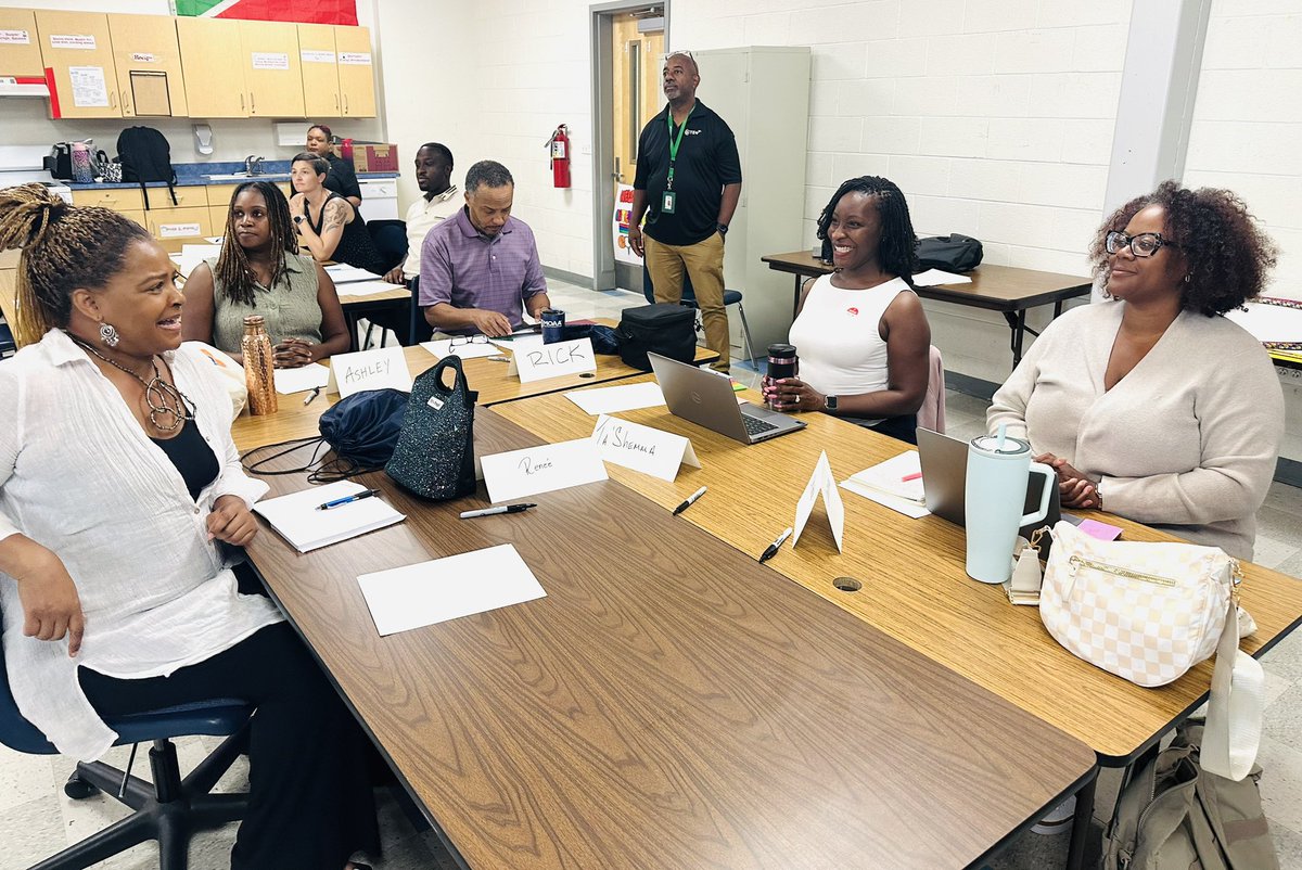 PGCPS Office of Professional Learning & Leadership tweet media