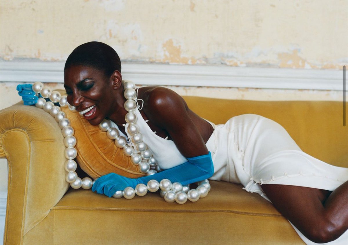 fanajacobs's tweet photo. Michaela Coel x British Vogue. 
Great colors here: https://t.co/tpZ1Z8zCib